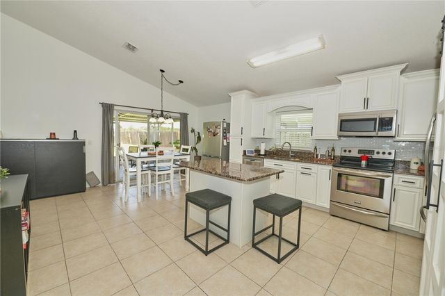 2486 ISLAND CLUB WAY, Orlando, FL 32822