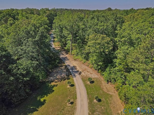 9425 Marie Rd, New Kent, VA 23124