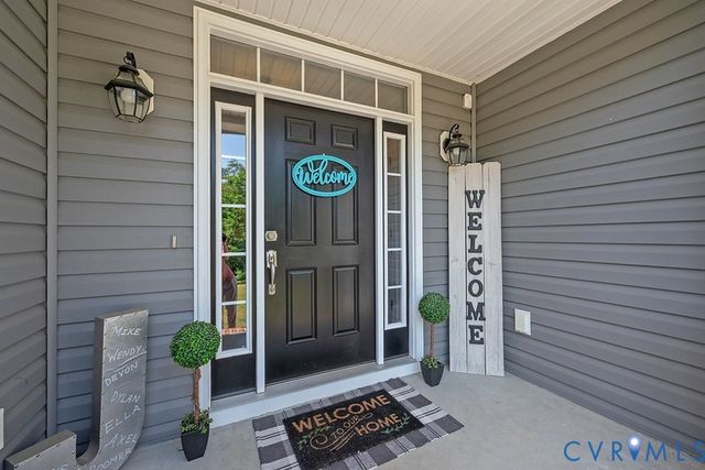 9425 Marie Rd, New Kent, VA 23124
