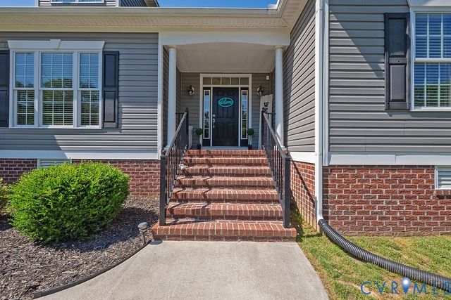 9425 Marie Rd, New Kent, VA 23124