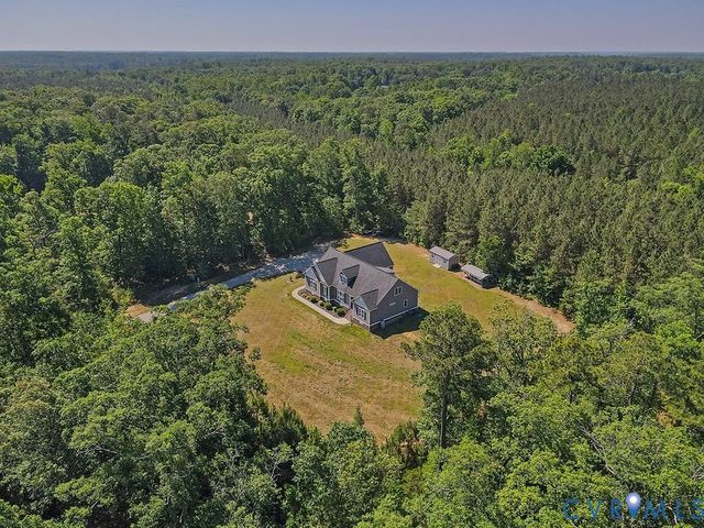 9425 Marie Rd, New Kent, VA 23124