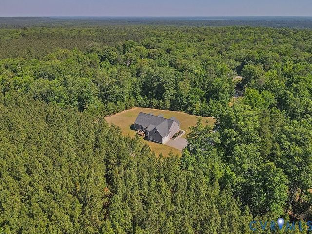 9425 Marie Rd, New Kent, VA 23124