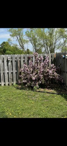 4826 S 129 Road, Bolivar, MO 65613