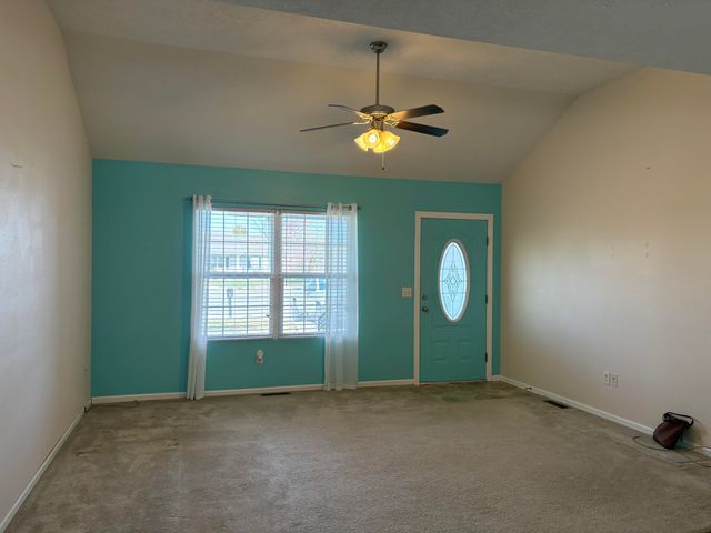 4826 S 129 Road, Bolivar, MO 65613