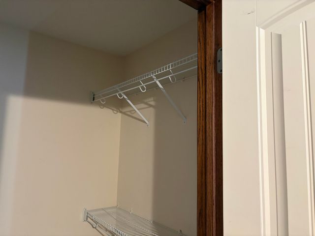 4826 S 129 Road, Bolivar, MO 65613