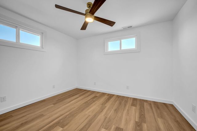 1033 Pine Valley Rd, Kingston Springs, TN 37082