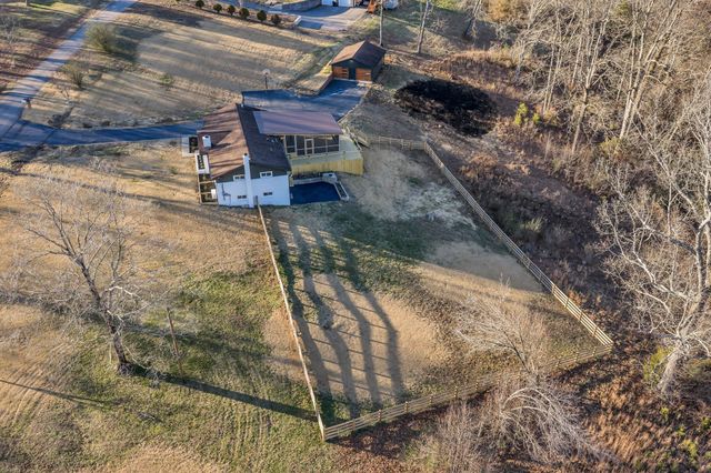 1033 Pine Valley Rd, Kingston Springs, TN 37082