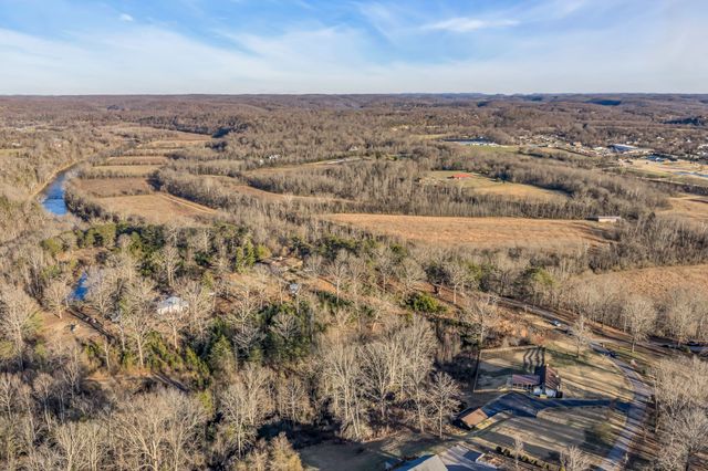 1033 Pine Valley Rd, Kingston Springs, TN 37082