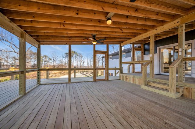 1033 Pine Valley Rd, Kingston Springs, TN 37082