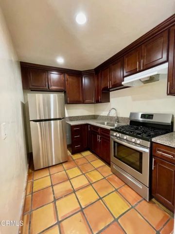 211 Fox Street, Ojai, CA 93023