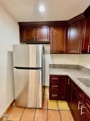 211 Fox Street, Ojai, CA 93023