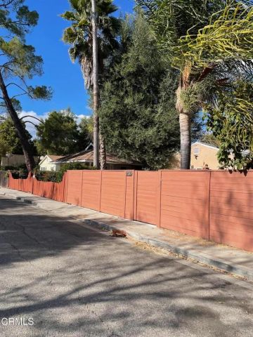 211 Fox Street, Ojai, CA 93023