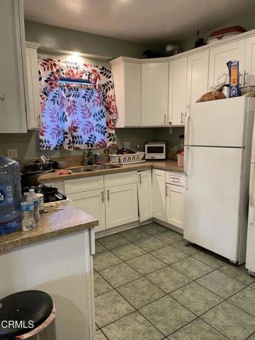 211 Fox Street, Ojai, CA 93023