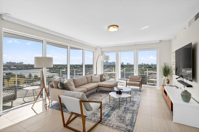 612 Bayshore Drive 702, Fort Lauderdale, FL 33304