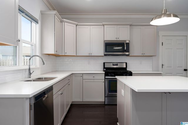 5066 PARK PASS, Trussville, AL 35173