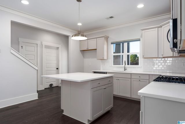 5066 PARK PASS, Trussville, AL 35173