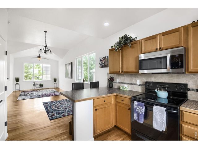 2402 Thoreau Dr, Fort Collins, CO 80524