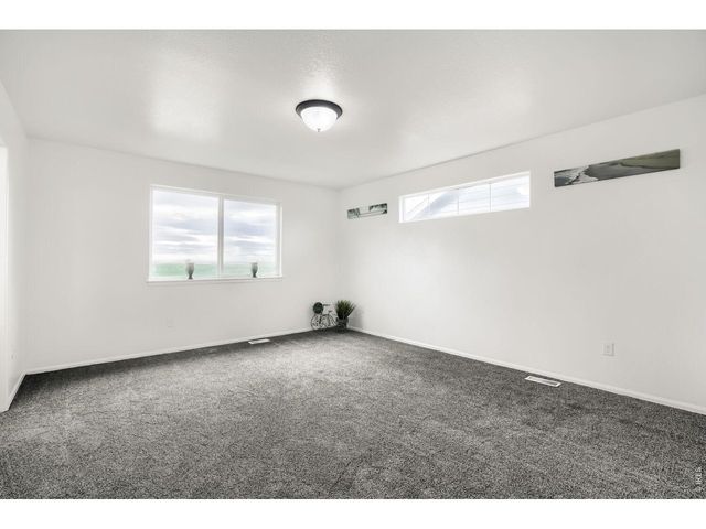 2402 Thoreau Dr, Fort Collins, CO 80524