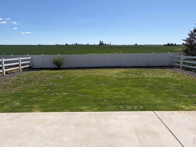 2402 Thoreau Dr, Fort Collins, CO 80524