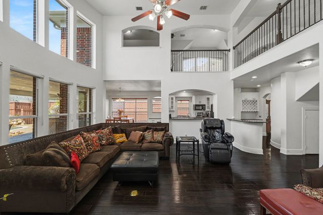 1632 Sandstone Drive, Frisco, TX 75034