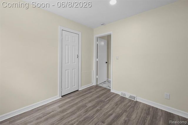 28075 Annapolis Road, Westland, MI 48186