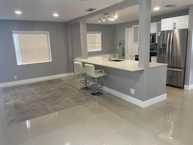 2396 SW 13th Avenue, Boynton Beach, FL 33426