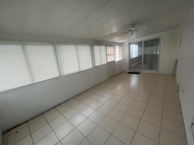 2396 SW 13th Avenue, Boynton Beach, FL 33426