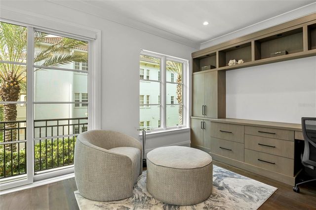 125 S INTERLACHEN AVENUE 1, Winter Park, FL 32789