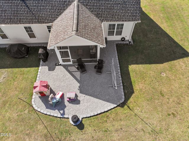 17 Tanseyleaf Drive, Smithfield, NC 27577