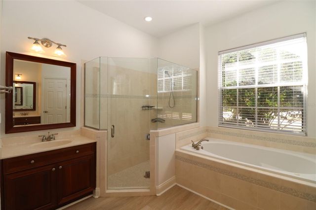 1439 TOWHEE RUN, Oviedo, FL 32765