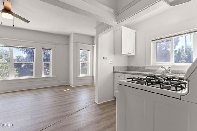 421 N Euclid Avenue, Pasadena, CA 91101