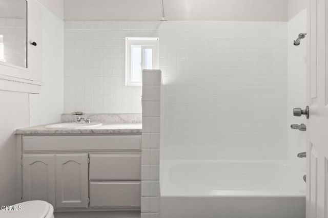 421 N Euclid Avenue, Pasadena, CA 91101