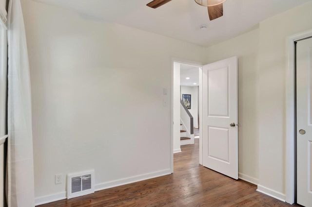 5410 N 54th STREET, Milwaukee, WI 53218