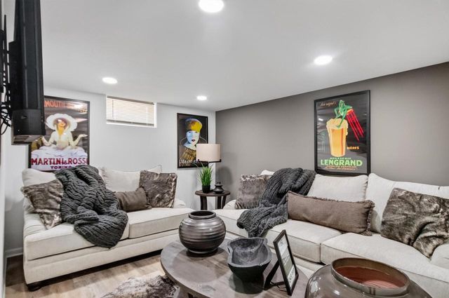 5410 N 54th STREET, Milwaukee, WI 53218