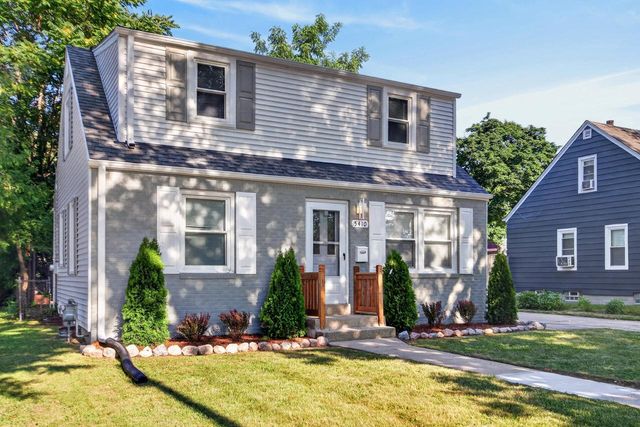 5410 N 54th STREET, Milwaukee, WI 53218