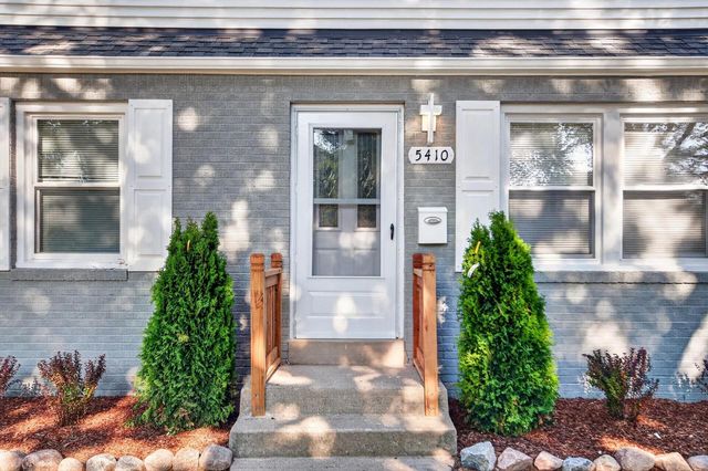 5410 N 54th STREET, Milwaukee, WI 53218