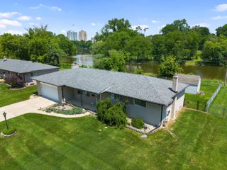175 Clinton River Drive, City Of Mount Clemens, MI 48043