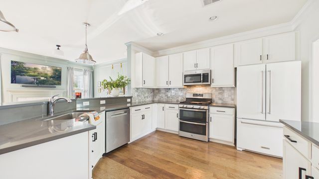 412 Topsail Court, Charleston, SC 29492