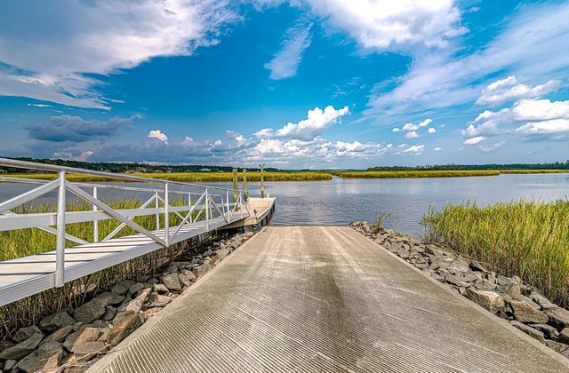 412 Topsail Court, Charleston, SC 29492