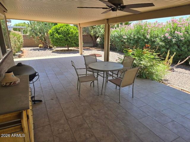 10007 W CLAIR Drive, Sun City, AZ 85351