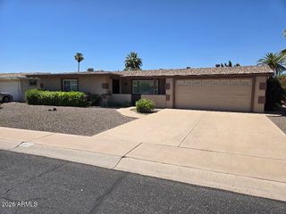 10007 W CLAIR Drive, Sun City, AZ 85351