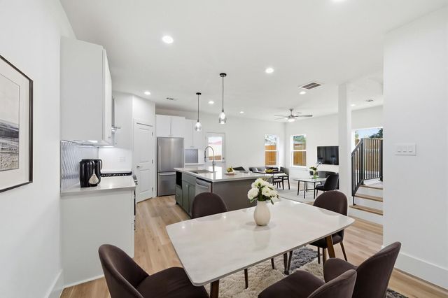6511 Narcissus Street B, Houston, TX 77087
