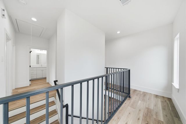 6511 Narcissus Street B, Houston, TX 77087