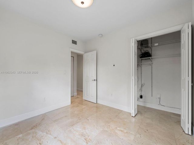 5940 SW 47th St, Miami, FL 33155