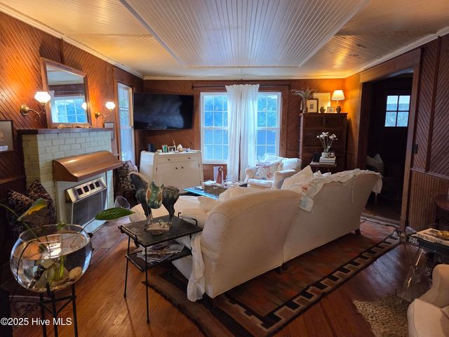 6047 Caratoke Highway, Poplar Branch, NC 27965