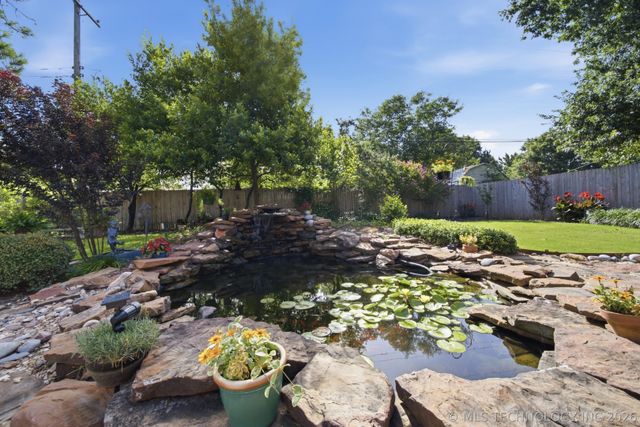5643 S Yorktown Place, Tulsa, OK 74105