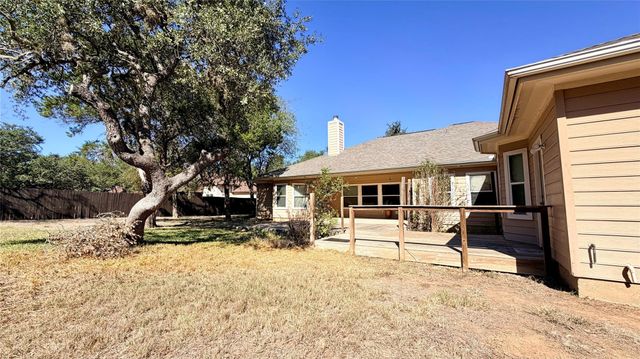 1027 Stagecoach TRL, San Marcos, TX 78666