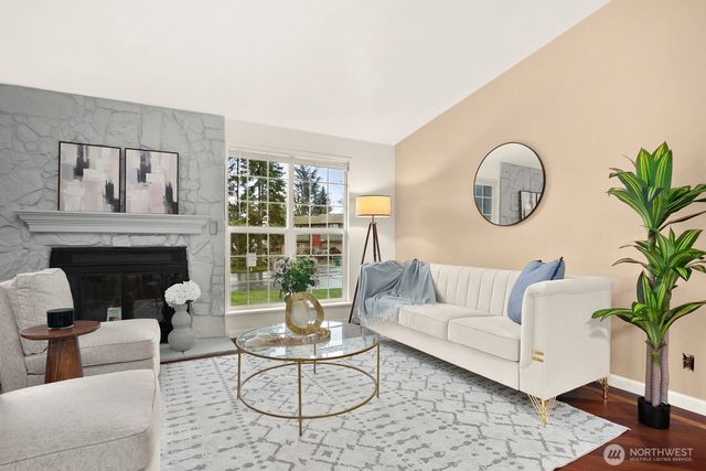 12821 87th Avenue NE, Kirkland, WA 98034