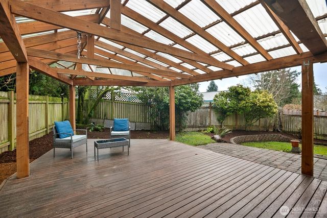 12821 87th Avenue NE, Kirkland, WA 98034