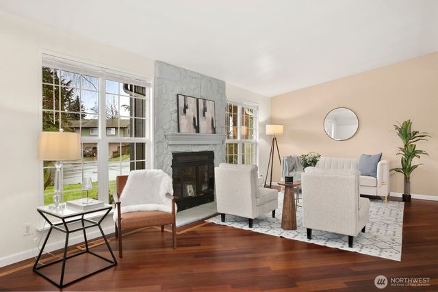 12821 87th Avenue NE, Kirkland, WA 98034